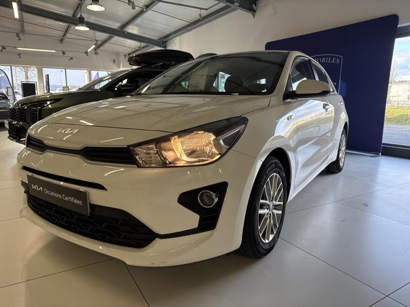 Used KIA Rio 1.0 T-GDI 100ch Active GARANTIE 12 MOIS 2023 Blanc € 15990 in Thionville