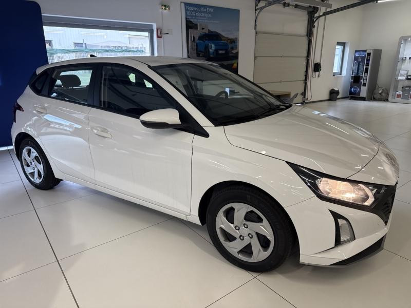 Used HYUNDAI i20 1.2 79ch Initia GARANTIE 11-2030 2025 Atlas White € 16790 in Thionville