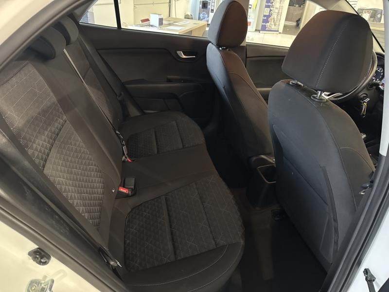 Used KIA Rio 1.0 T-GDI 100ch Active GARANTIE 12 MOIS 2023 Blanc € 15990 in Thionville