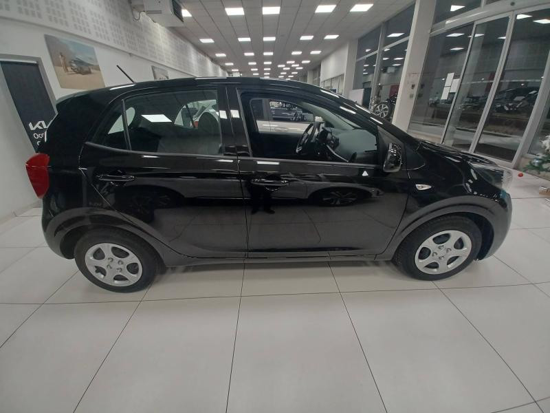 Used KIA Picanto 1.0 DPi 67ch Active GARANTIE 12-2030 2023 Noir Ebene métallisé € 13690 in Thionville