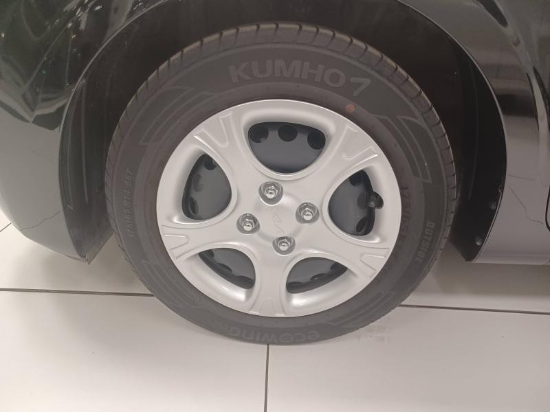 Used KIA Picanto 1.0 DPi 67ch Active GARANTIE 12-2030 2023 Noir Ebene métallisé € 13690 in Thionville