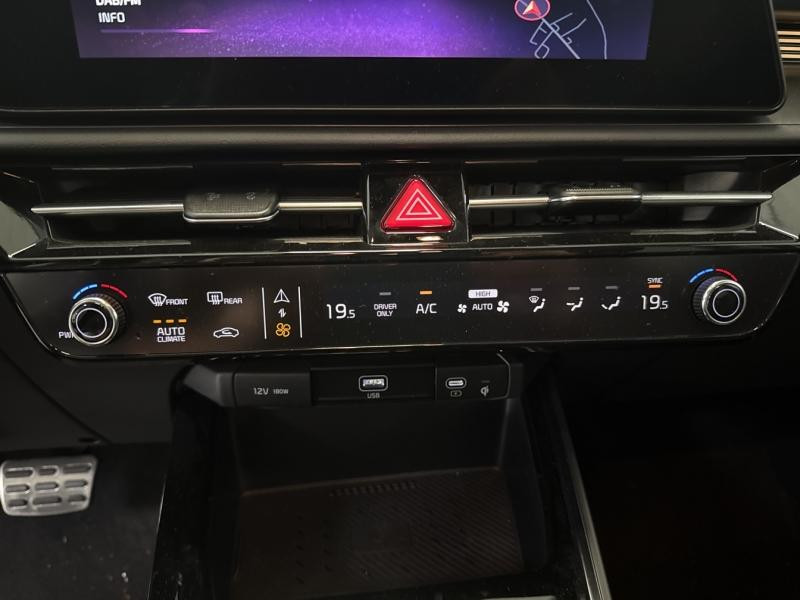 Used KIA Niro 1.6 GDi 129ch HEV Premium DCT6 2025  € 34990 in Thionville