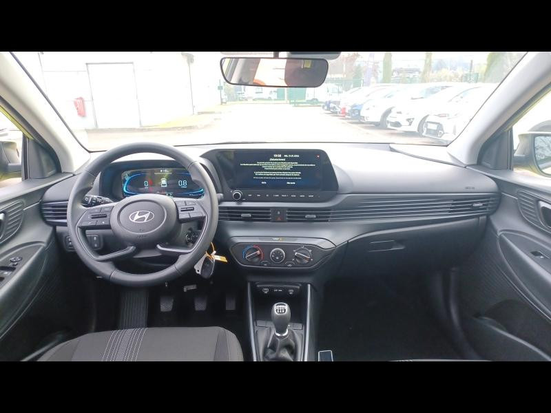 Used HYUNDAI i20 1.2 79ch Initia GARANTIE 11-2030 2025 Lucid Lime Metallic € 16790 in Thionville