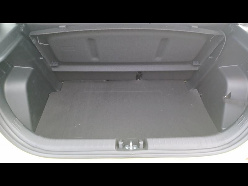 Used HYUNDAI i20 1.2 79ch Initia GARANTIE 11-2030 2025 Lucid Lime Metallic € 16790 in Thionville