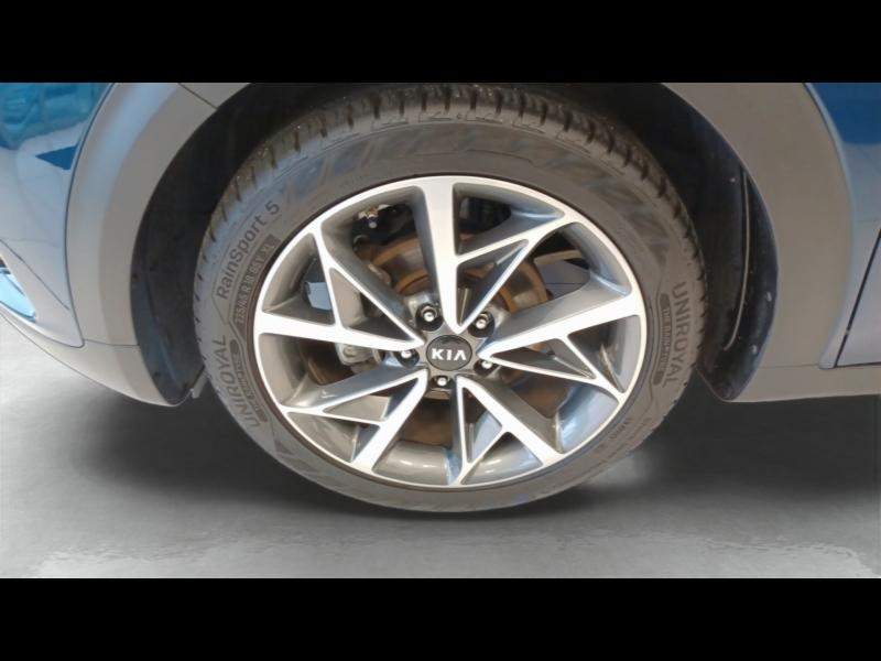 Used KIA Niro 1.6 GDi 105ch ISG + électrique 43.5ch Design DCT6 garantie 12 mois 2020 Bleu Lagon métallisé € 18790 in Thionville