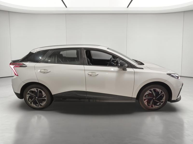 Used MG MOTOR MG4 EV 170ch - 51kWh MY23 GARANTIE 11-2030 2023 Fizzy Orange métallisé € 16490 in Thionville