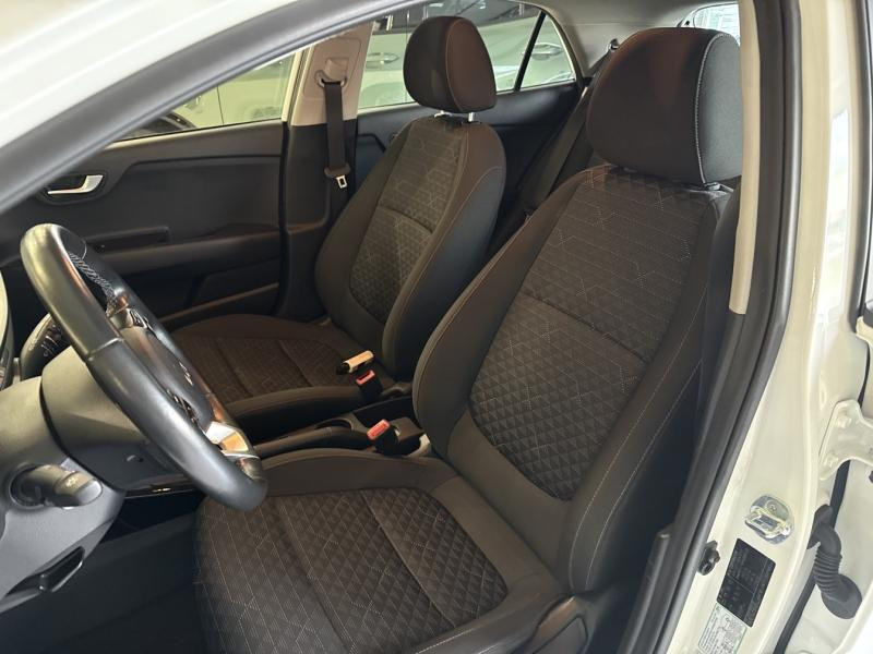 Occasion KIA Rio 1.0 T-GDI 100ch Active GARANTIE 12 MOIS 2023 Blanc 14490 € à Thionville