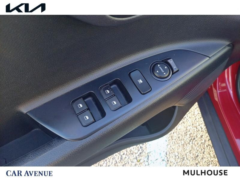 Occasion KIA Stonic 1.4 100ch ISG Active Garantie 1an CarPlay Caméra Clim 2018 Rouge Grenadine 12890 € à Thionville