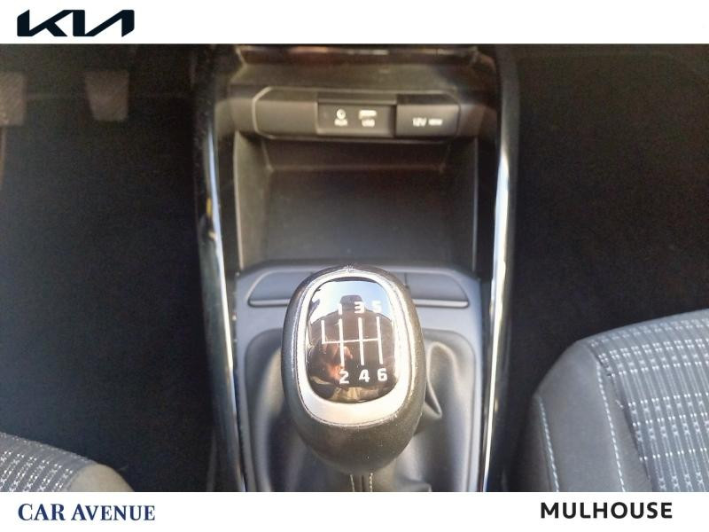 Occasion KIA Stonic 1.4 100ch ISG Active Garantie 1an CarPlay Caméra Clim 2018 Rouge Grenadine 12890 € à Thionville