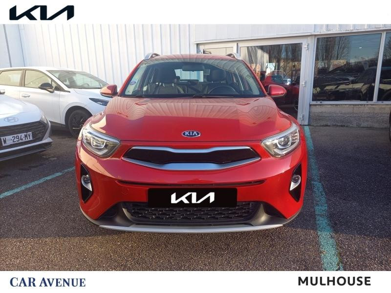 Occasion KIA Stonic 1.4 100ch ISG Active Garantie 1an CarPlay Caméra Clim 2018 Rouge Grenadine 12890 € à Thionville