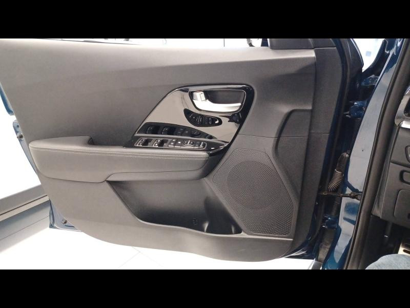 Occasion KIA Niro 1.6 GDi 105ch ISG + électrique 43.5ch Design DCT6 garantie 12 mois 2020 Bleu Lagon métallisé 18290 € à Thionville