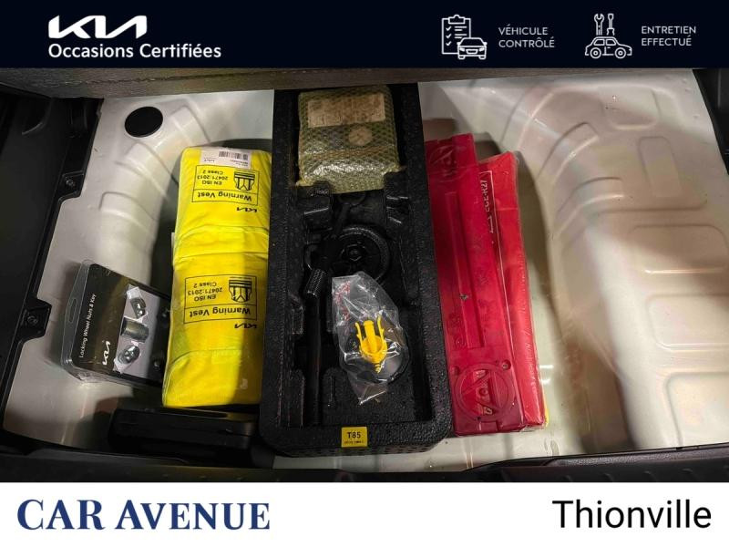 Used KIA Stonic 1.0 T-GDi 100ch GT Line DCT7 garantie 07-2030 2023 Blanc € 18990 in Thionville