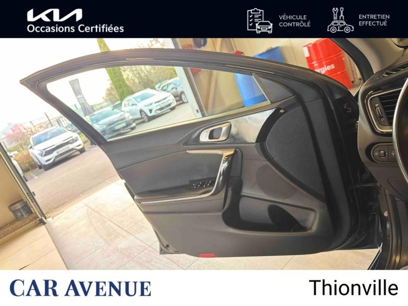 Occasion KIA Ceed SW 1.6 GDi 105ch + Plug-In 60.5ch Active DCT6 Garantie 03-2028 2021 Blanc 16990 € à Thionville