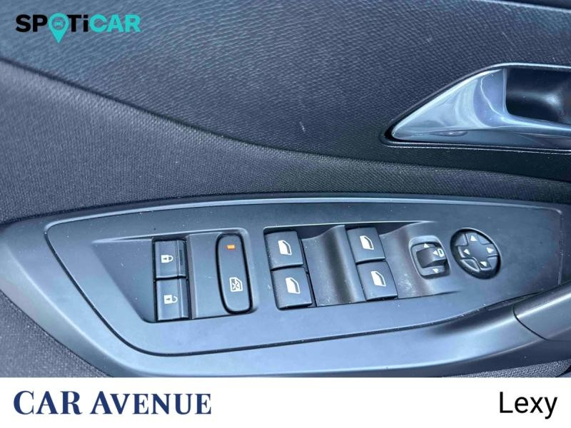 Occasion PEUGEOT 308 PHEV 180ch Active Pack e-EAT8 2022 Vert Olivine (M) 20190 € à Longwy