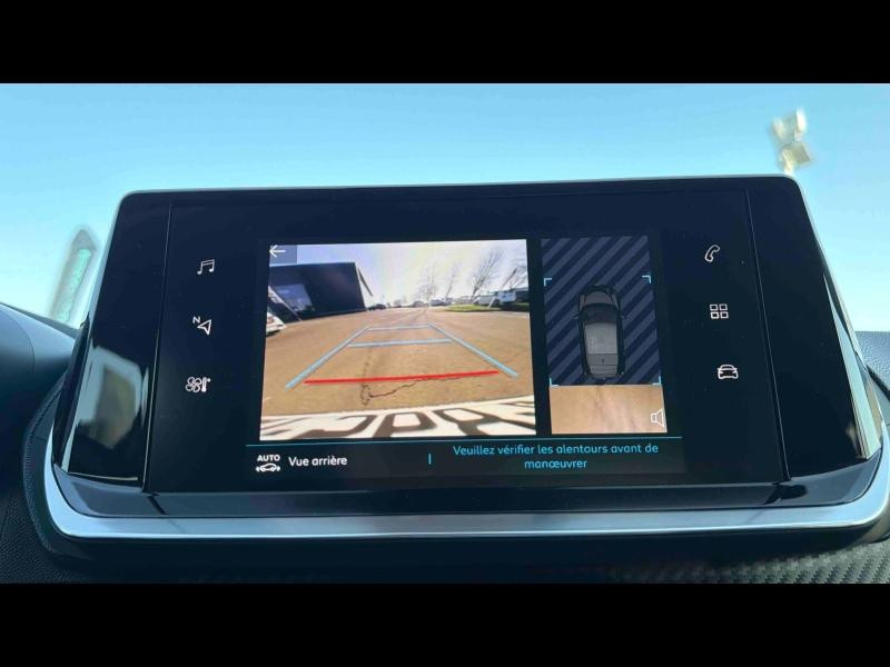 Occasion PEUGEOT 208 e-208 136ch Style 2022 Jaune 15690 € à Longwy