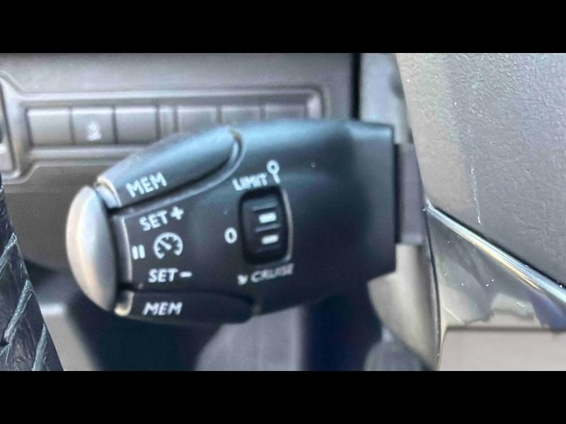Occasion PEUGEOT 308 1.2 PureTech 110ch S&S Style 2021 Gris Artense 11890 € à Longwy