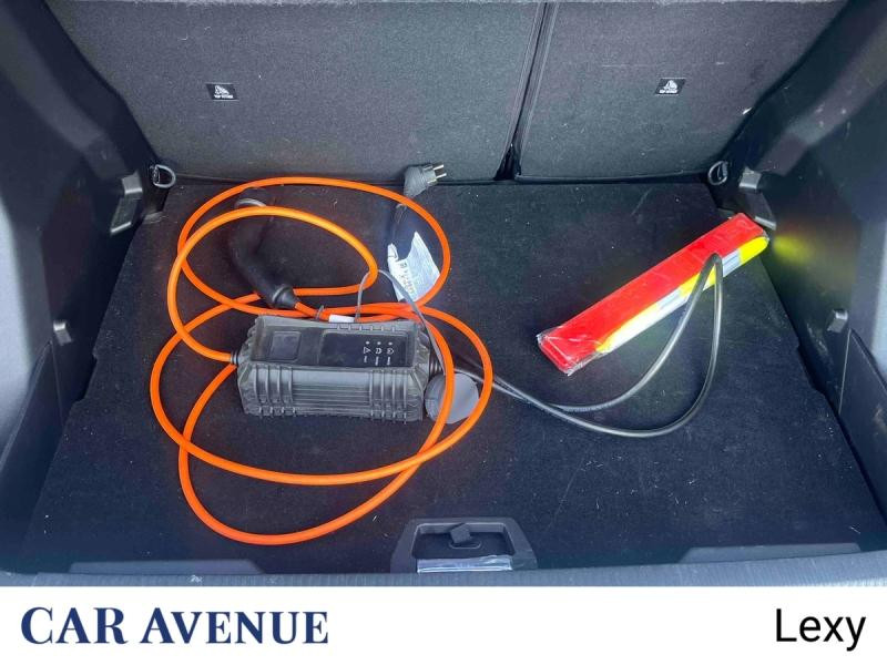 Occasion PEUGEOT 2008 e-2008 136ch Active Pack 2021 Gris Artense (M) 14490 € à Longwy