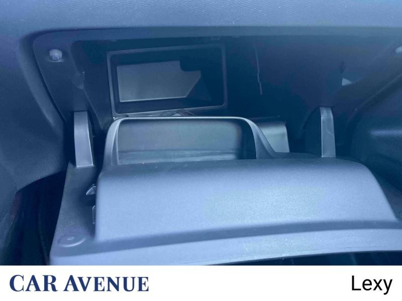 Occasion PEUGEOT 2008 e-2008 136ch Active Pack 2021 Gris Artense (M) 14490 € à Longwy