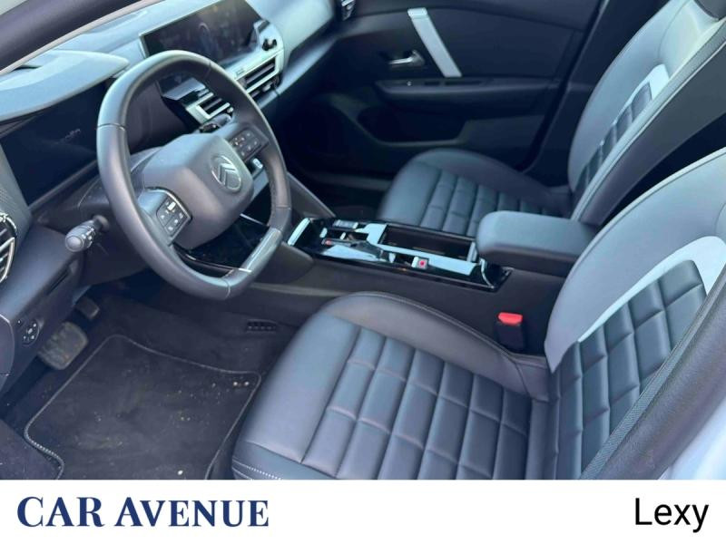 Used CITROEN C4 1.2 Hybride 145ch S&S MAX Automatique 2025 Blanc Okénite (M) € 24190 in Longwy