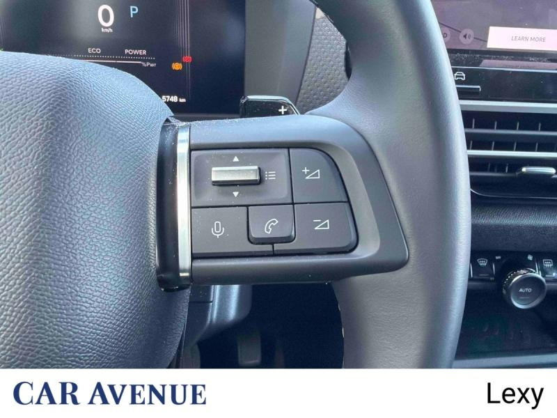 Used CITROEN C4 1.2 Hybride 145ch S&S MAX Automatique 2025 Blanc Okénite (M) € 24190 in Longwy