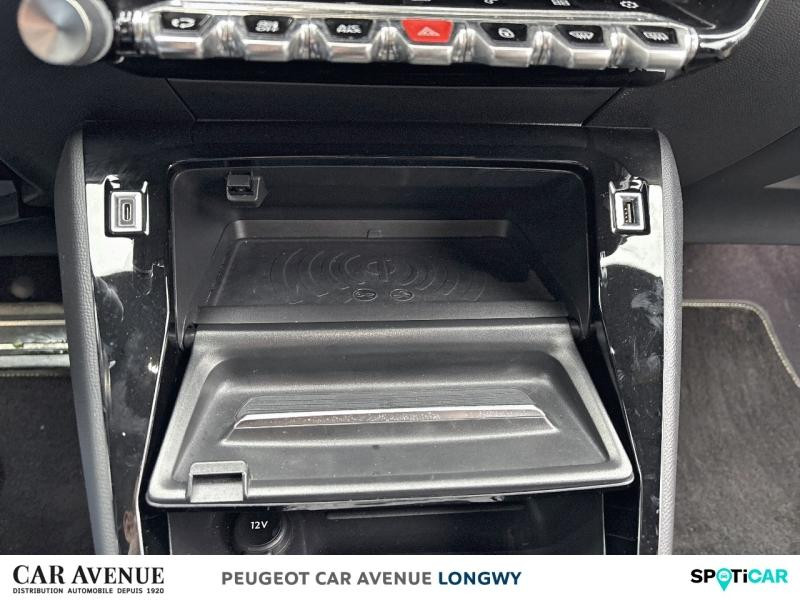 Used PEUGEOT 208 1.2 PureTech 100ch S&S GT Line EAT8 2019 Jaune Faro € 13490 in Longwy