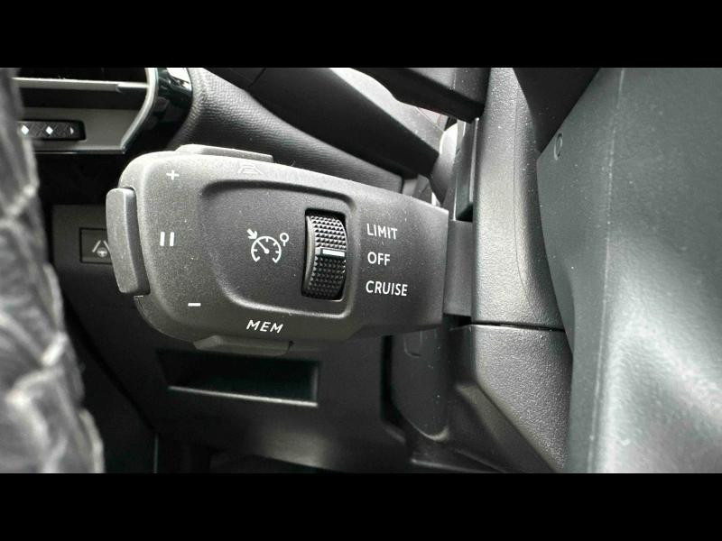 Used DS DS 7 Crossback BlueHDi 130ch Opera Automatique 2022 Gris Laqué (M) € 26990 in Longwy