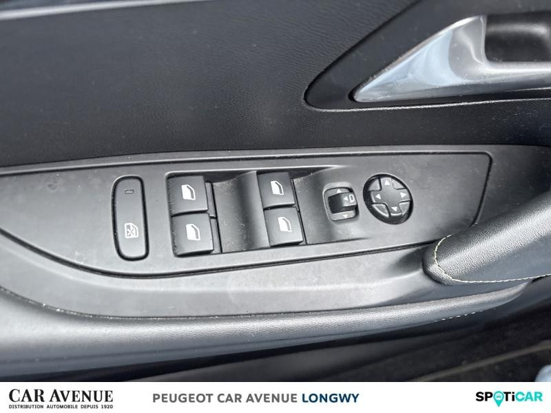 Used PEUGEOT 208 1.2 PureTech 100ch S&S GT Line EAT8 2019 Jaune Faro € 13490 in Longwy