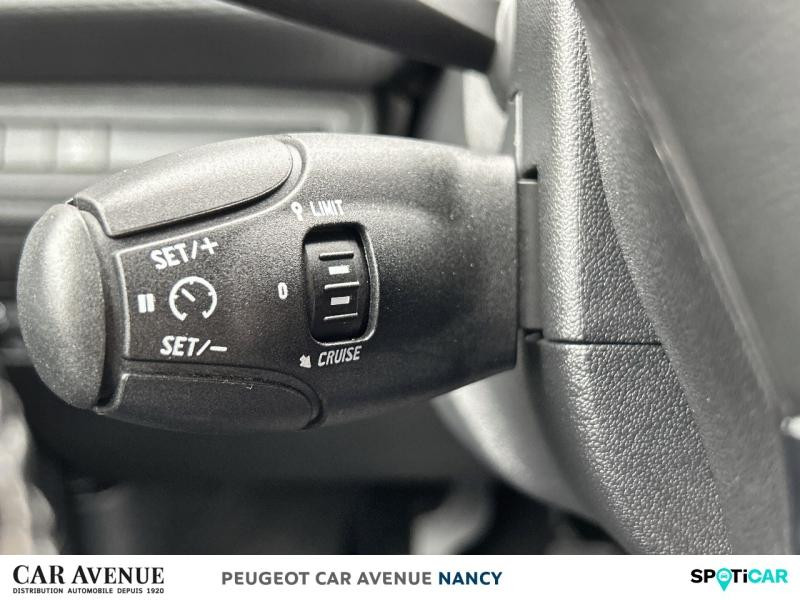Used PEUGEOT 208 1.2 PureTech 110ch Allure S&S 3p 2018 Blanc Banquise € 8890 in Lunéville