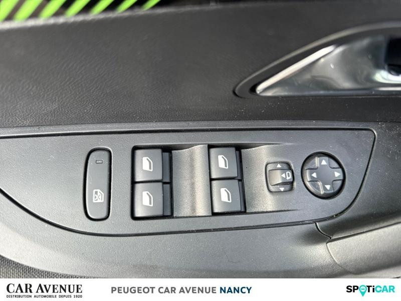 Used PEUGEOT 2008 1.2 PureTech 100ch S&S Active 2024 Gris Artense (M) € 18390 in Lunéville