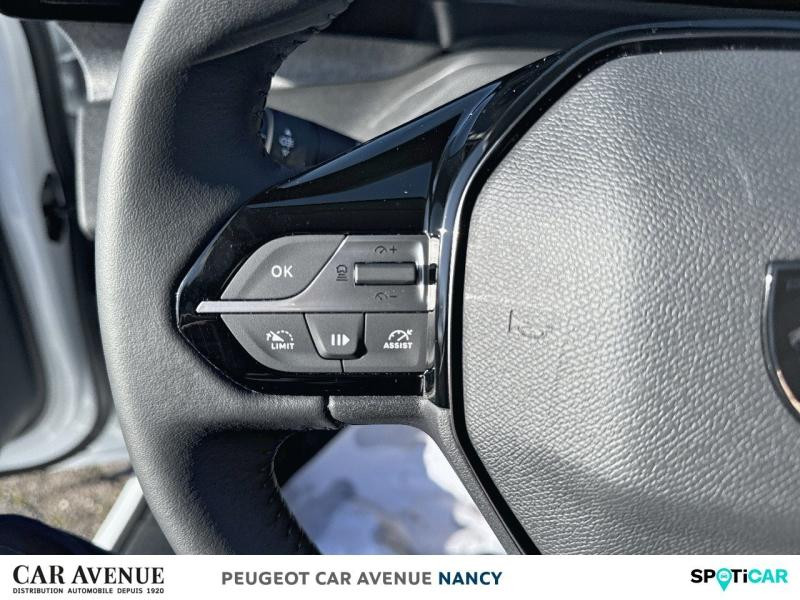 Used PEUGEOT 308 1.2 PureTech 130ch S&S Allure Pack 2024 Blanc Okénite (M) € 19390 in Lunéville