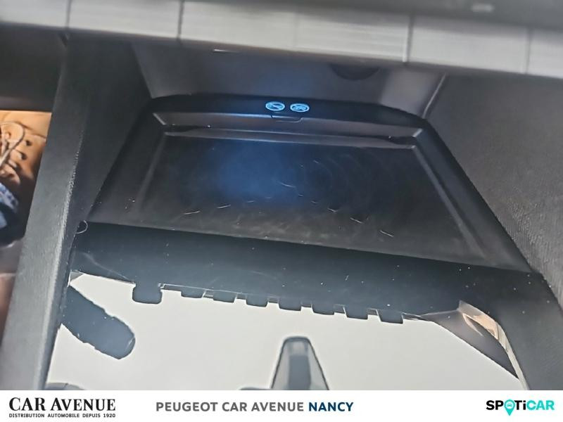 Used PEUGEOT 3008 1.2 PureTech 130ch S&S Allure 2019 Bleu Vertigo (S) € 17990 in Lunéville