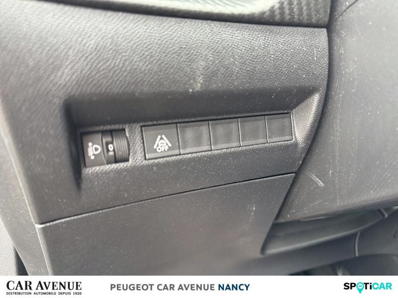 Occasion PEUGEOT 2008 1.2 PureTech 100ch S&S Active 2020 Noir Onyx (O) 13690 € à Lunéville