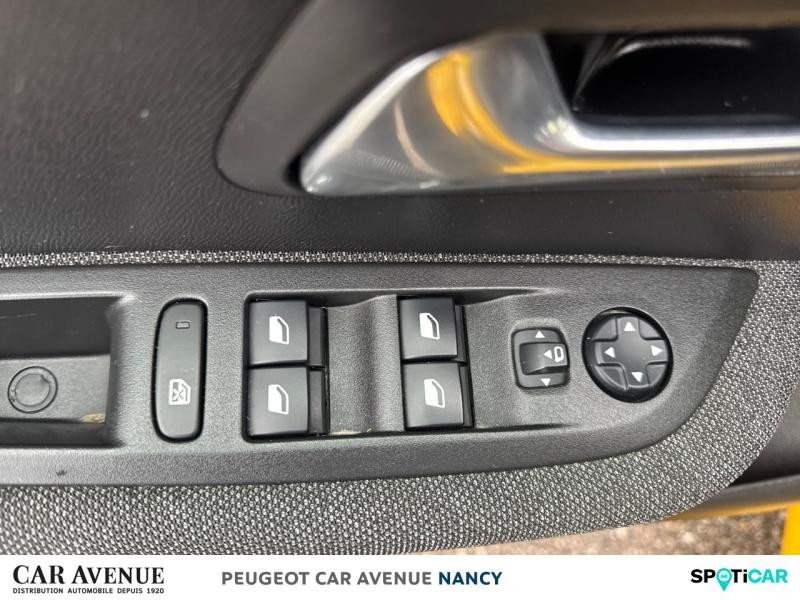 Used PEUGEOT 208 e-208 136ch Style 2021 Jaune € 11490 in Lunéville