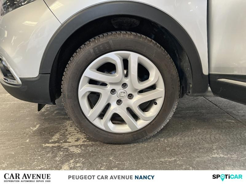 Occasion RENAULT Captur 0.9 TCe 90ch  energy Cool Grey 2017 Gris Platine / Toit Noir Etoilé 10590 € à Lunéville