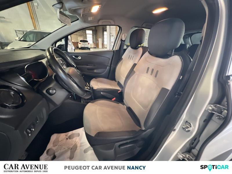 Occasion RENAULT Captur 0.9 TCe 90ch  energy Cool Grey 2017 Gris Platine / Toit Noir Etoilé 10590 € à Lunéville