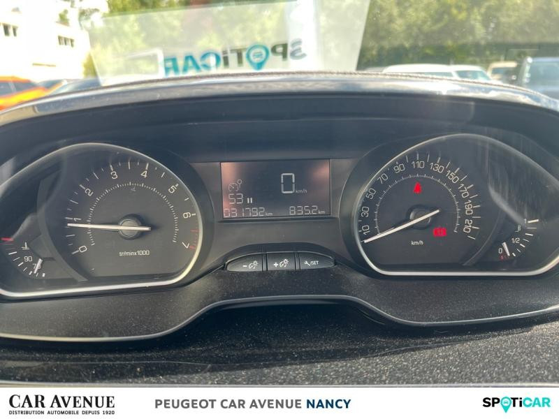 Occasion PEUGEOT 2008 1.2 PureTech 130ch E6.c Signature S&S 2019 Gris Artense 11590 € à Lunéville