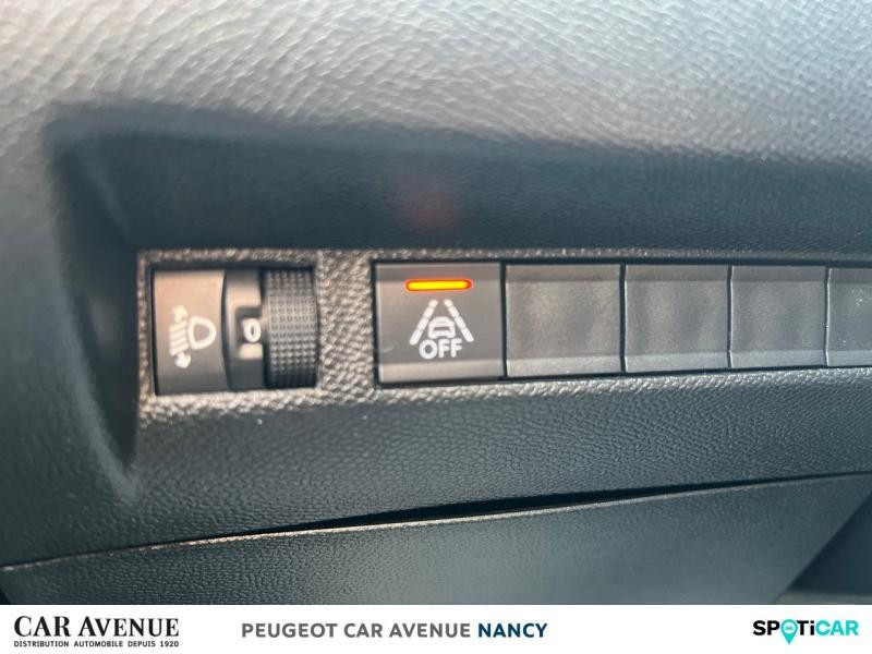 Occasion PEUGEOT 208 1.2 PureTech 75ch S&S Like 2022 Gris Platinium (M) 10690 € à Lunéville