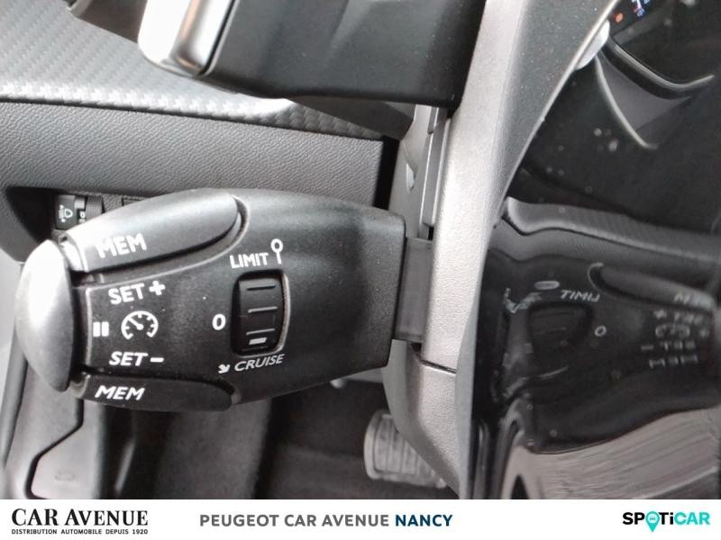 Used PEUGEOT 208 1.2 Hybrid 100ch Allure e-DCS6 2024 Gris Selenium (M) € 19874 in Lunéville