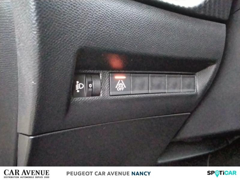 Occasion PEUGEOT 208 1.2 PureTech 100ch S&S Style EAT8 2022 Jaune 12990 € à Lunéville