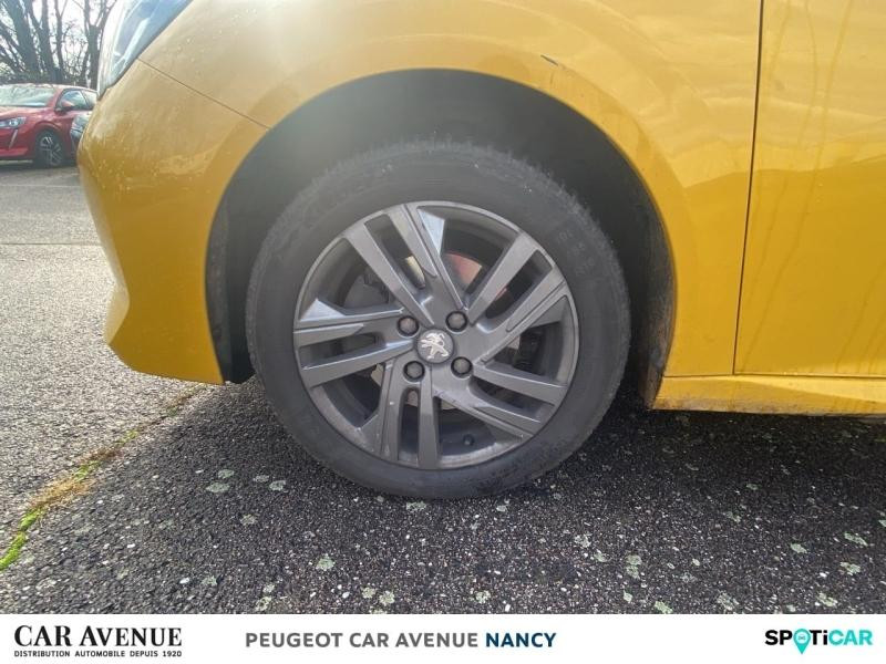 Occasion PEUGEOT 208 1.2 PureTech 100ch S&S Style EAT8 2022 Jaune 15590 € à Lunéville