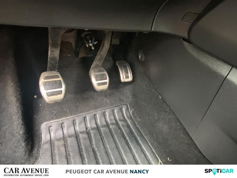 Used PEUGEOT 2008 1.2 PureTech 130ch S&S GT 2021 Gris Platinium (M) € 13904 in Lunéville