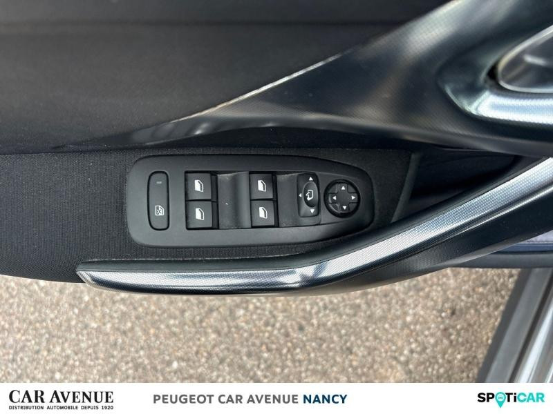 Occasion PEUGEOT 2008 1.2 PureTech 110ch Allure S&S 2015 Gris Platinium 8633 € à Lunéville