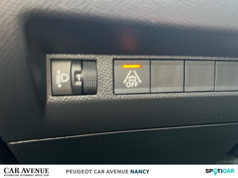 Occasion PEUGEOT 208 e-208 136ch Active 2021 Jaune 13928 € à Lunéville