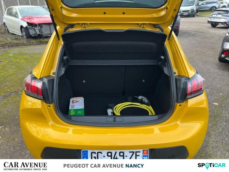Occasion PEUGEOT 208 e-208 136ch Active 2021 Jaune 13928 € à Lunéville