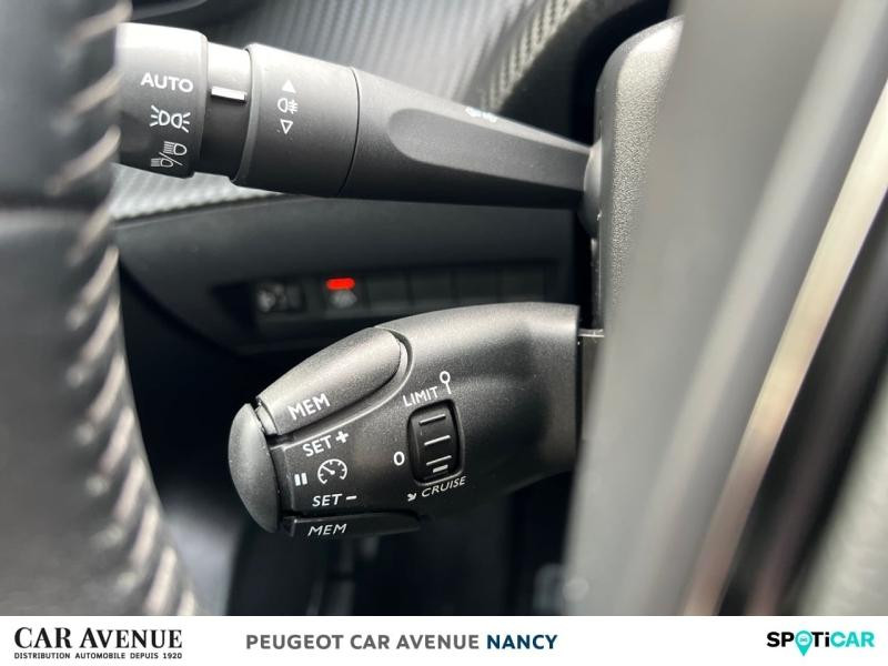 Occasion PEUGEOT 208 e-208 136ch Active 2021 Jaune 13928 € à Lunéville