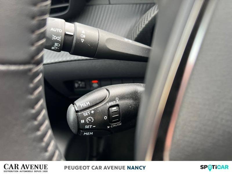 Occasion PEUGEOT 208 e-208 136ch Allure Pack 2024 Gris Artense (M) 21869 € à Lunéville