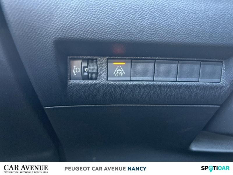 Occasion PEUGEOT 2008 1.2 PureTech 100ch S&S Allure 2021 Bleu Vertigo (S) 15150 € à Lunéville