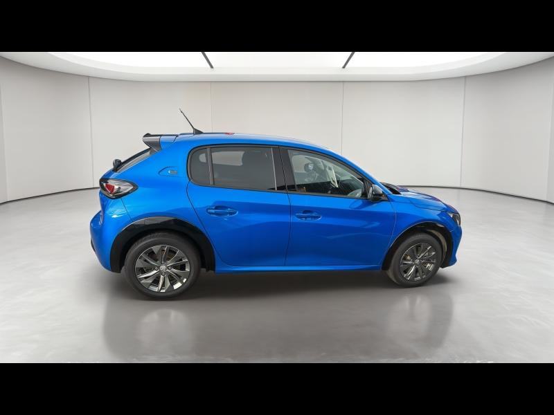 Used PEUGEOT 208 e-208 136ch Allure Pack 2022 Bleu Vertigo (V) € 14371 in Lunéville