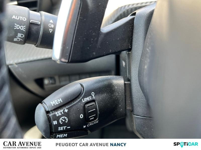 Used PEUGEOT 208 1.2 Hybrid 100ch Allure e-DCS6 2024 Jaune € 18242 in Lunéville