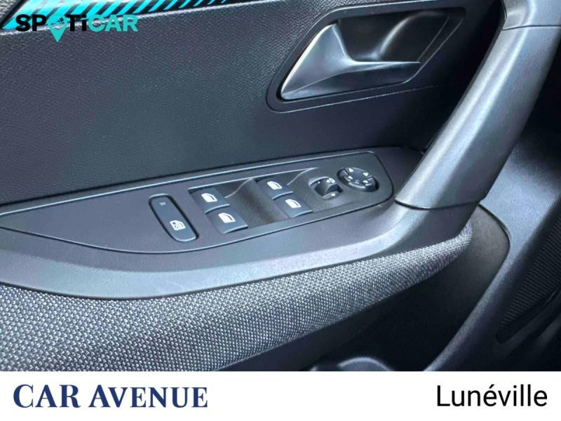 Used PEUGEOT 2008 1.2 PureTech 100ch S&S Style 2021 Blanc banquise (O) € 15620 in Lunéville